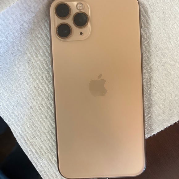 We’re buying selling repair all kinds of phones
